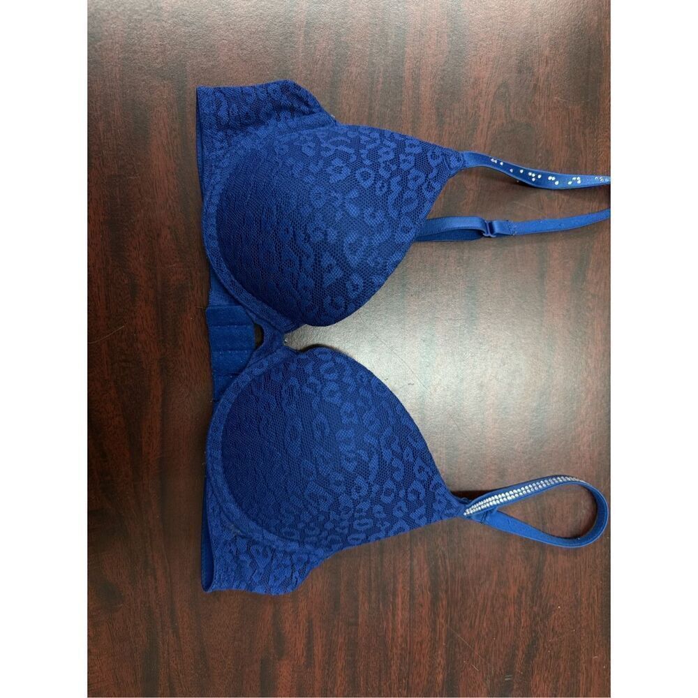 PINK Victoria’s Secret Wear Everywhere Push-Up Bra with Rhinestone Straps 32B